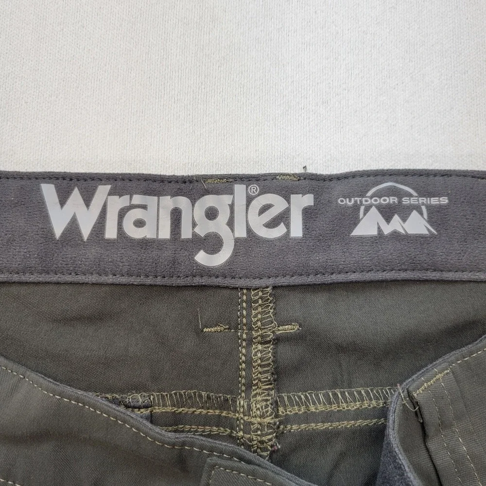 Wrangler Outdoor Rugged Utility Pants Mens 38x30 Green Hiking NT848PT Stretch